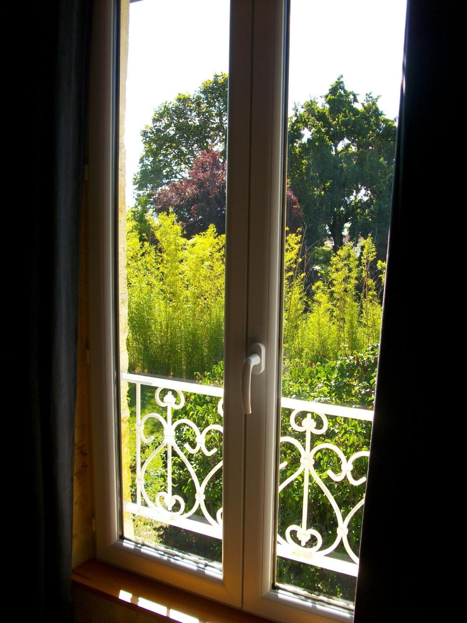 Domaine De Monein Bed & Breakfast แซงตรองเดร-เดอ-คุบแซก ภายนอก รูปภาพ